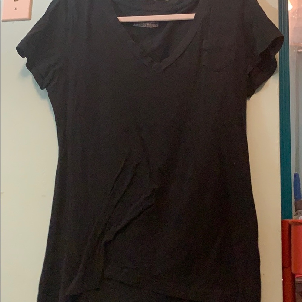 Plain black boyfriend tee with front pockets